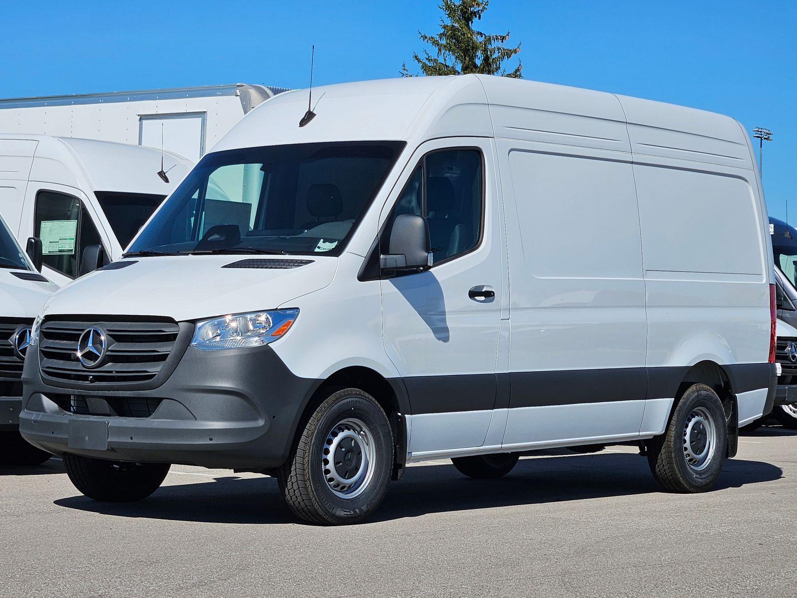 2025 Mercedes-Benz Sprinter Cargo Van Base's photo