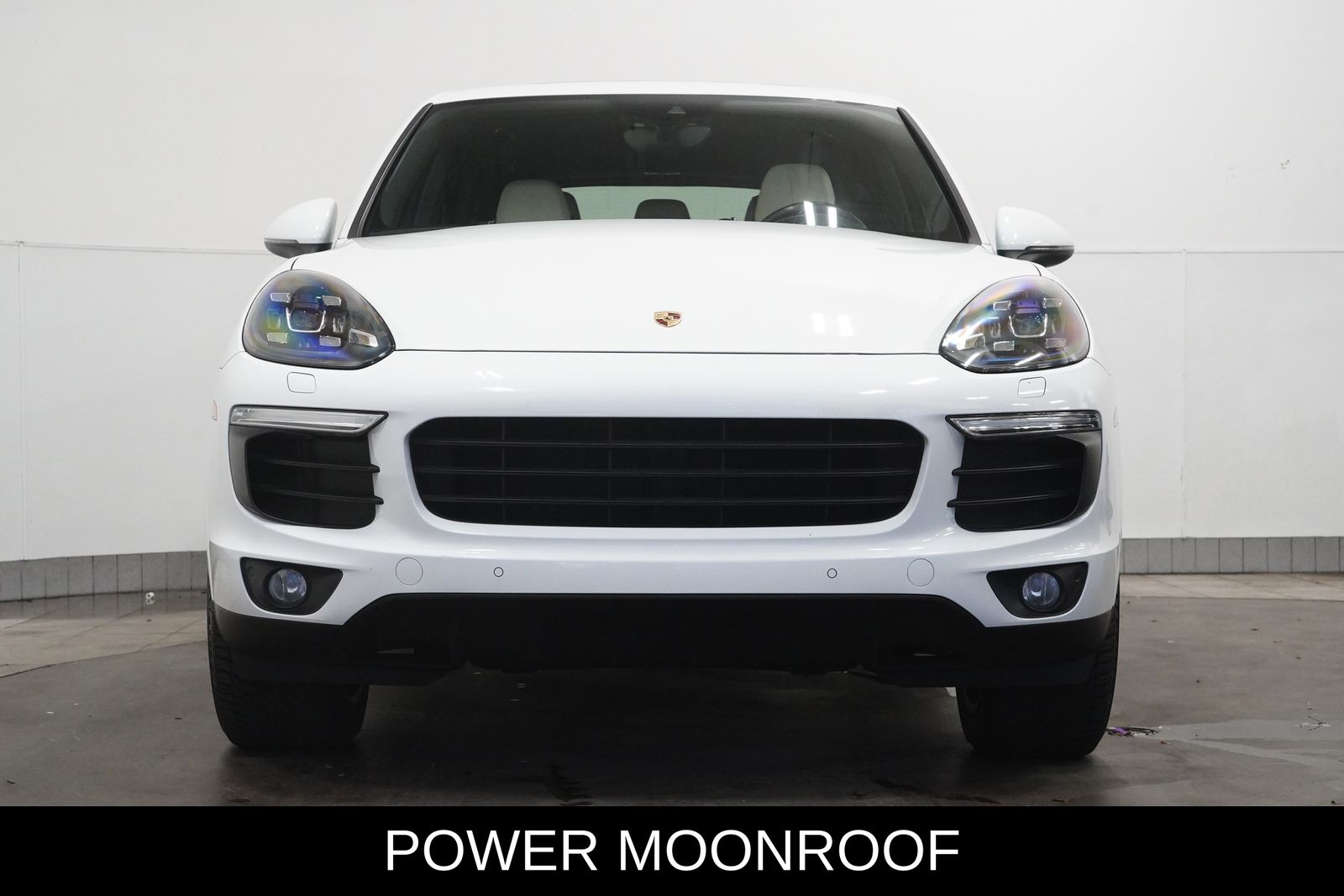 2018 Porsche Cayenne Platinum Edition photo 2