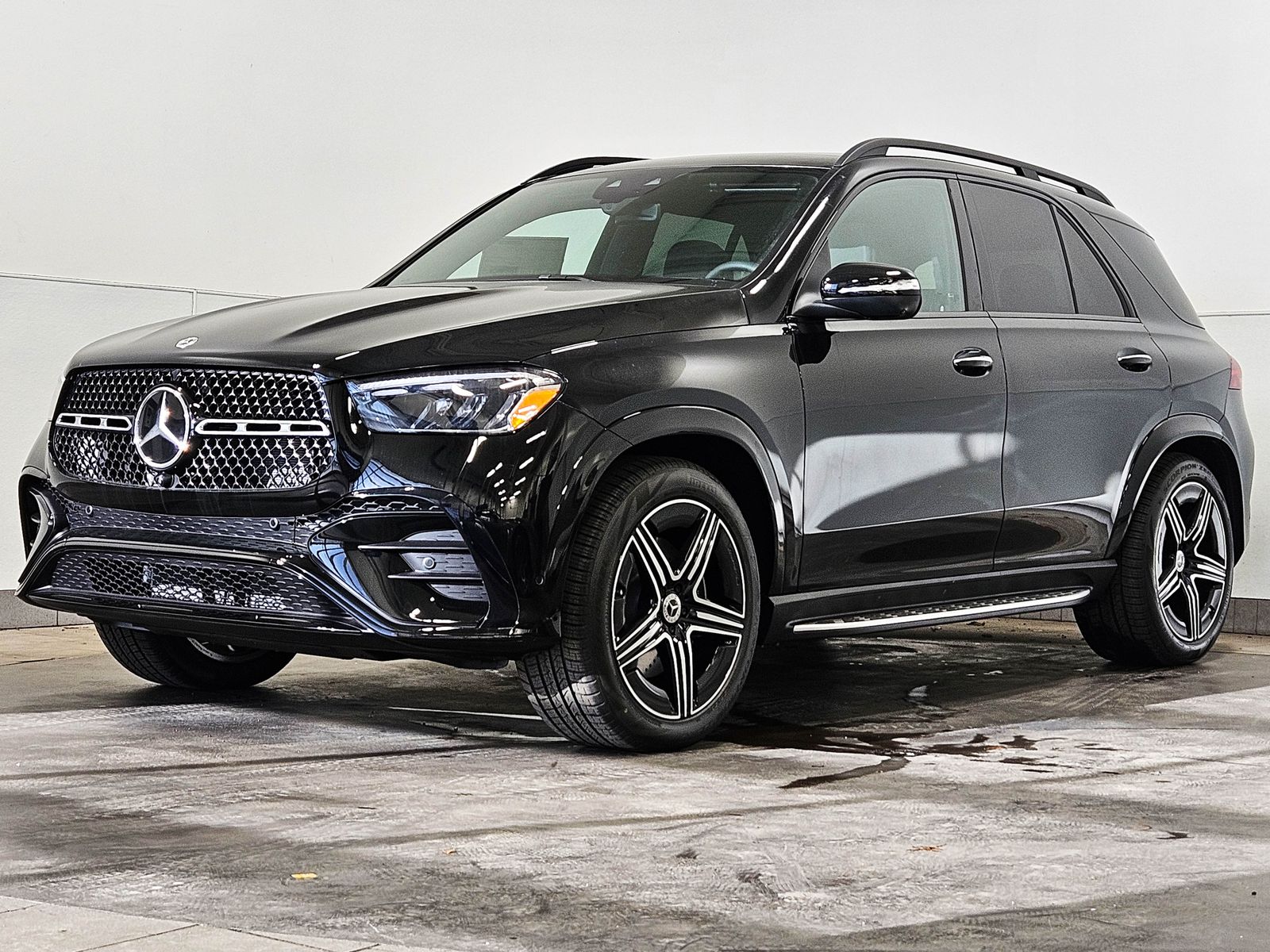 2026 Mercedes-Benz GLE GLE350's photo