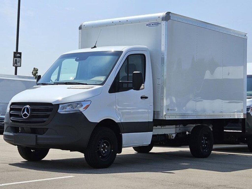 New 2024 Mercedes-Benz Sprinter 3500 XD Chassis Cab Chassis 144 WB Truck 144" WB RWD