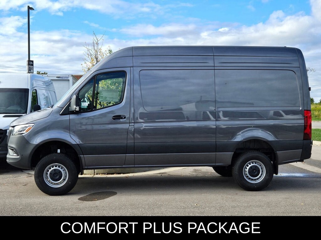 New 2025 Mercedes-Benz Sprinter 2500 Cargo 144 WB Van Cargo Van