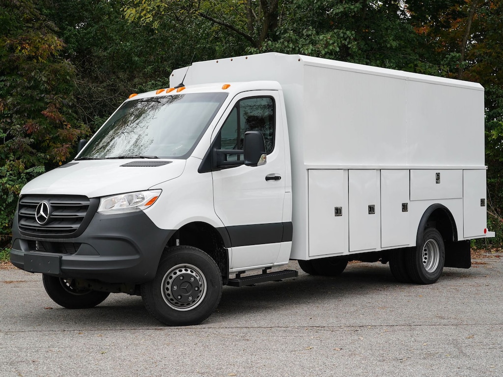 New 2023 Mercedes-Benz Sprinter 3500XD Cab Chassis 170 WB Truck 170" WB RWD