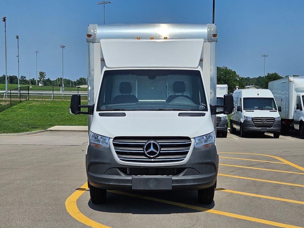 New 2024 Mercedes-Benz Sprinter 3500 XD Chassis Cab Chassis 144 WB Truck 144" WB RWD
