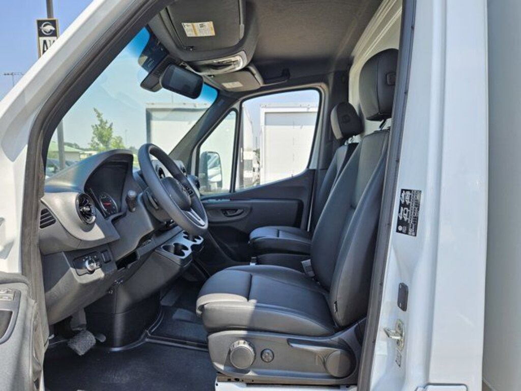 New 2024 Mercedes-Benz Sprinter 3500 XD Chassis Cab Chassis 144 WB Truck 144" WB RWD