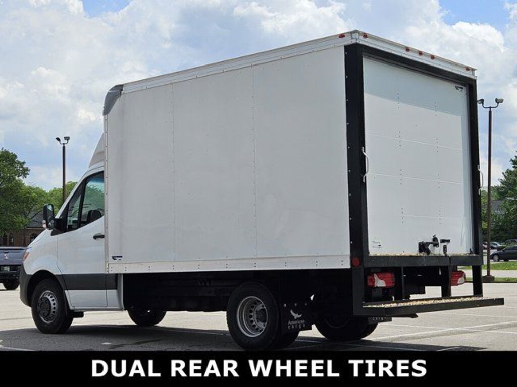 New 2024 Mercedes-Benz Sprinter 3500XD Cab Chassis 144 WB Truck 144" WB RWD