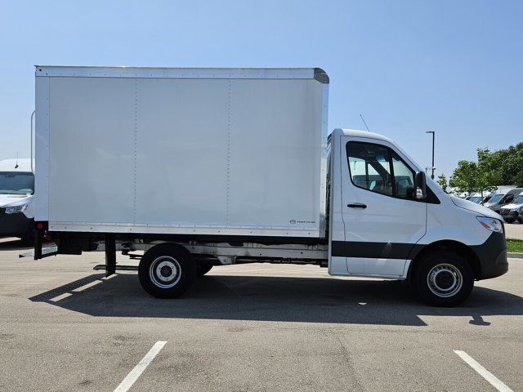 New 2024 Mercedes-Benz Sprinter 3500 XD Chassis Cab Chassis 144 WB Truck 144" WB RWD