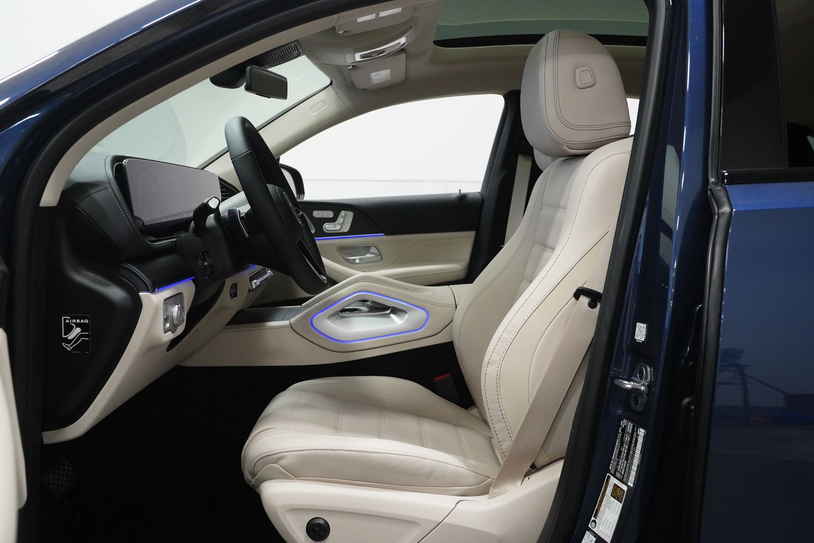 2026 Mercedes Benz GLE 450 4MATIC photo 2