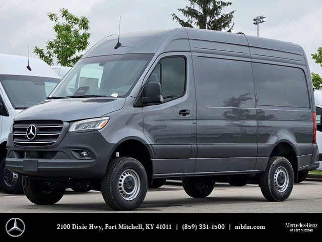 2025 Mercedes-Benz Sprinter Cargo Van Base's photo