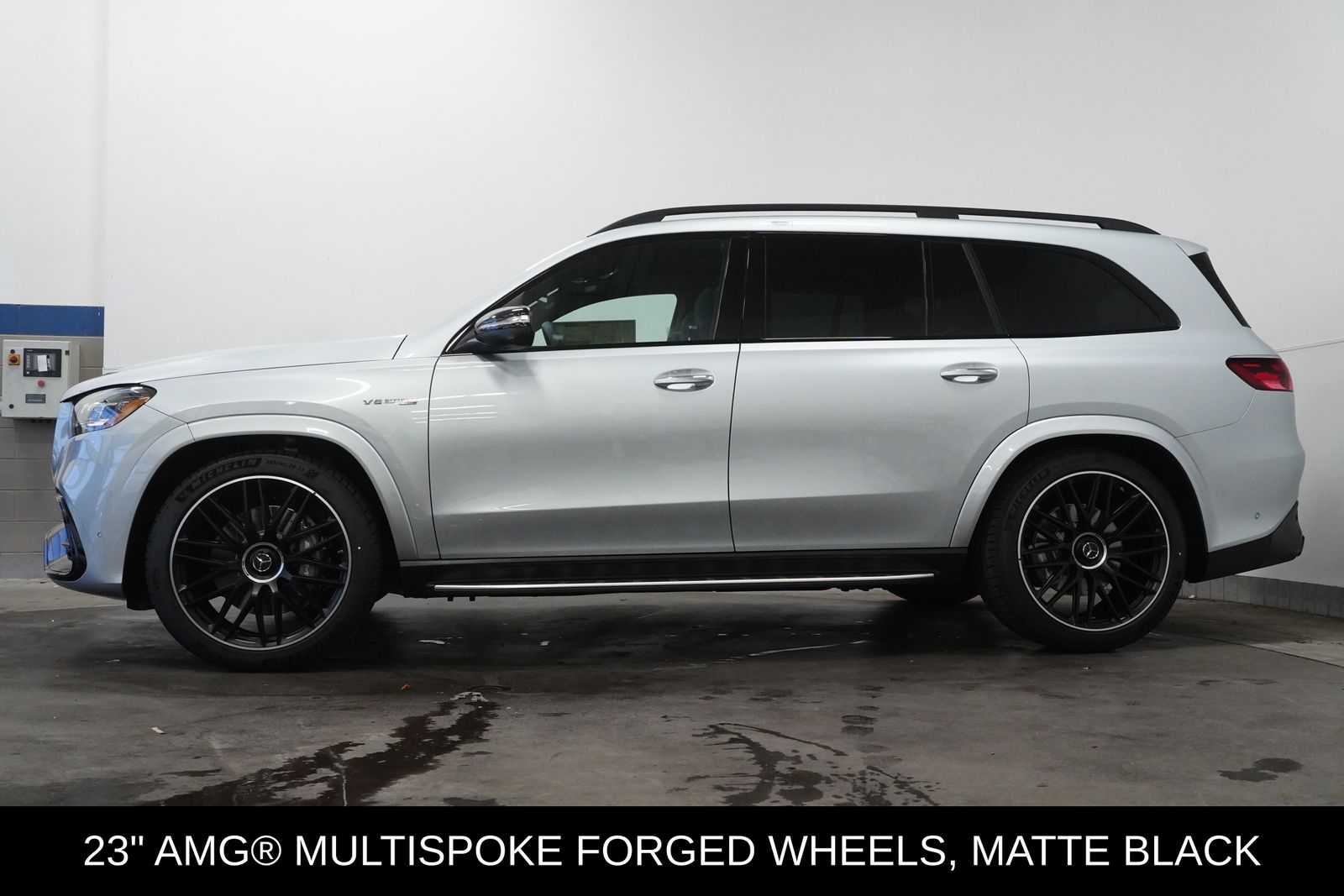 2026 Mercedes Benz GLS 63 AMG photo 4
