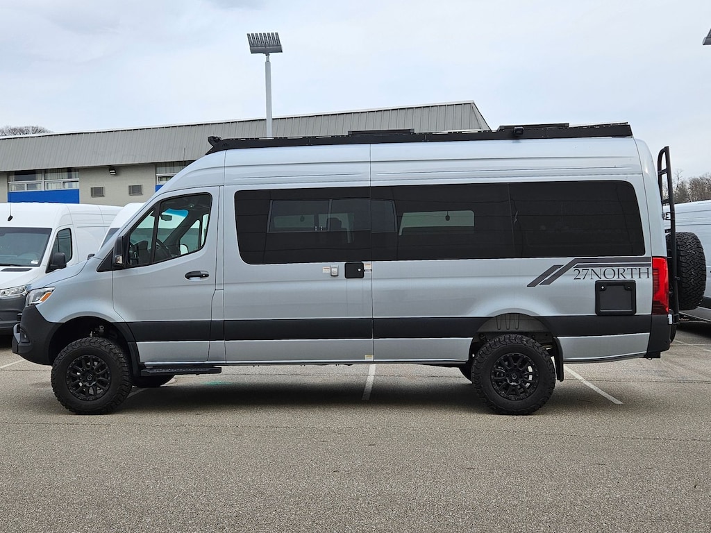 New 2025 Mercedes-Benz Sprinter 2500 Cargo 170 WB Van Cargo Van