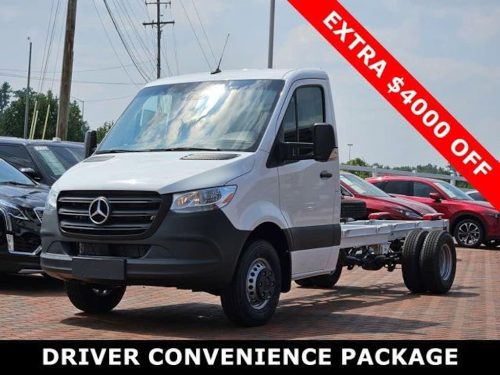 New 2024 Mercedes-Benz Sprinter 3500XD Cab Chassis 170 WB Truck 170" WB RWD