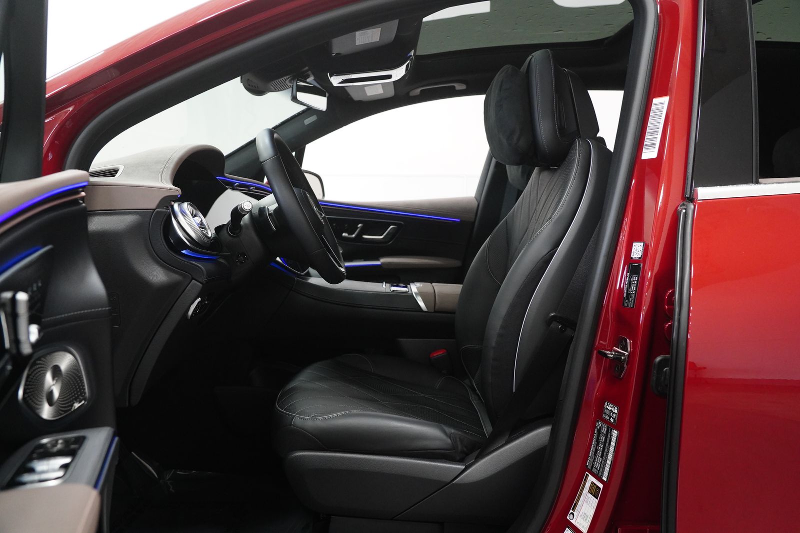 Used 2026 Mercedes-Benz EQS SUV Base with VIN 4JGDM4EB7TA037225 for sale in Fort Mitchell, KY