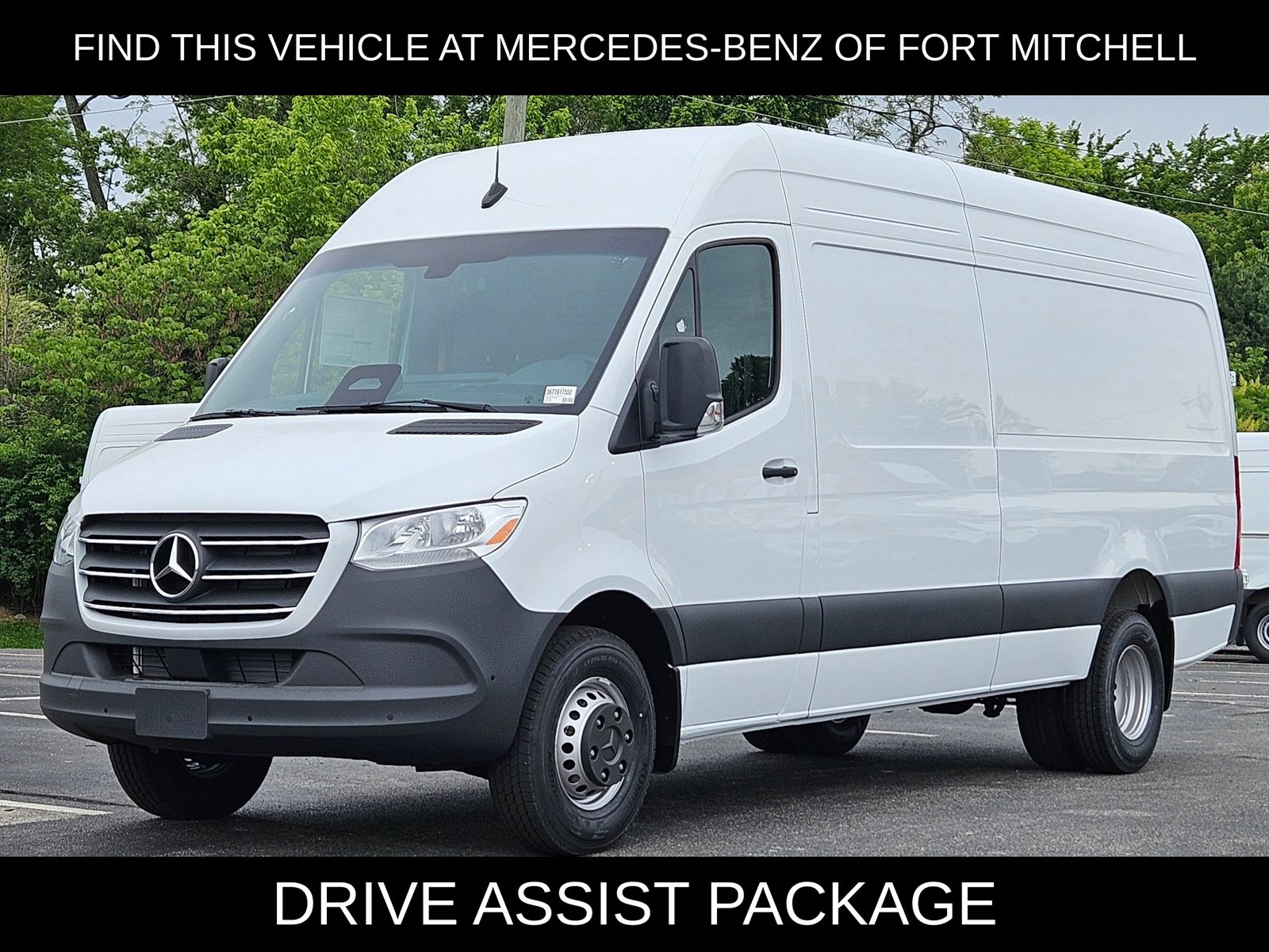 2026 Mercedes-Benz Sprinter 4500 170 WB HO High Roof's photo