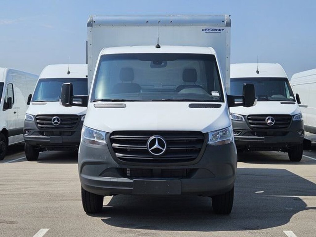 New 2024 Mercedes-Benz Sprinter 3500 XD Chassis Cab Chassis 144 WB Truck 144" WB RWD