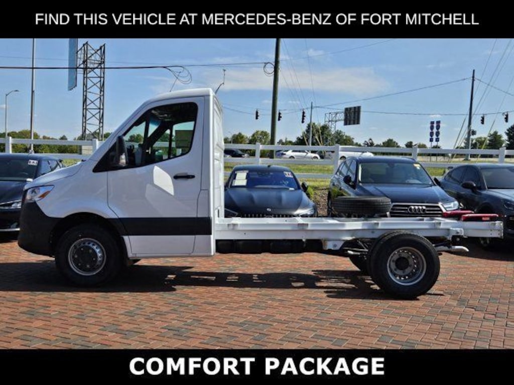 New 2024 Mercedes-Benz Sprinter 3500XD Cab Chassis 144 WB Truck 144" WB AWD
