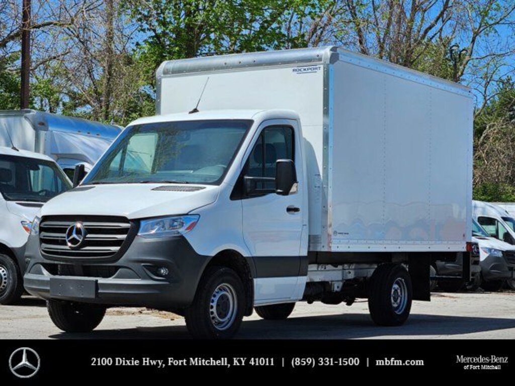 New 2024 Mercedes-Benz Sprinter 3500 XD Chassis Cab Chassis 144 WB Truck 144" WB RWD