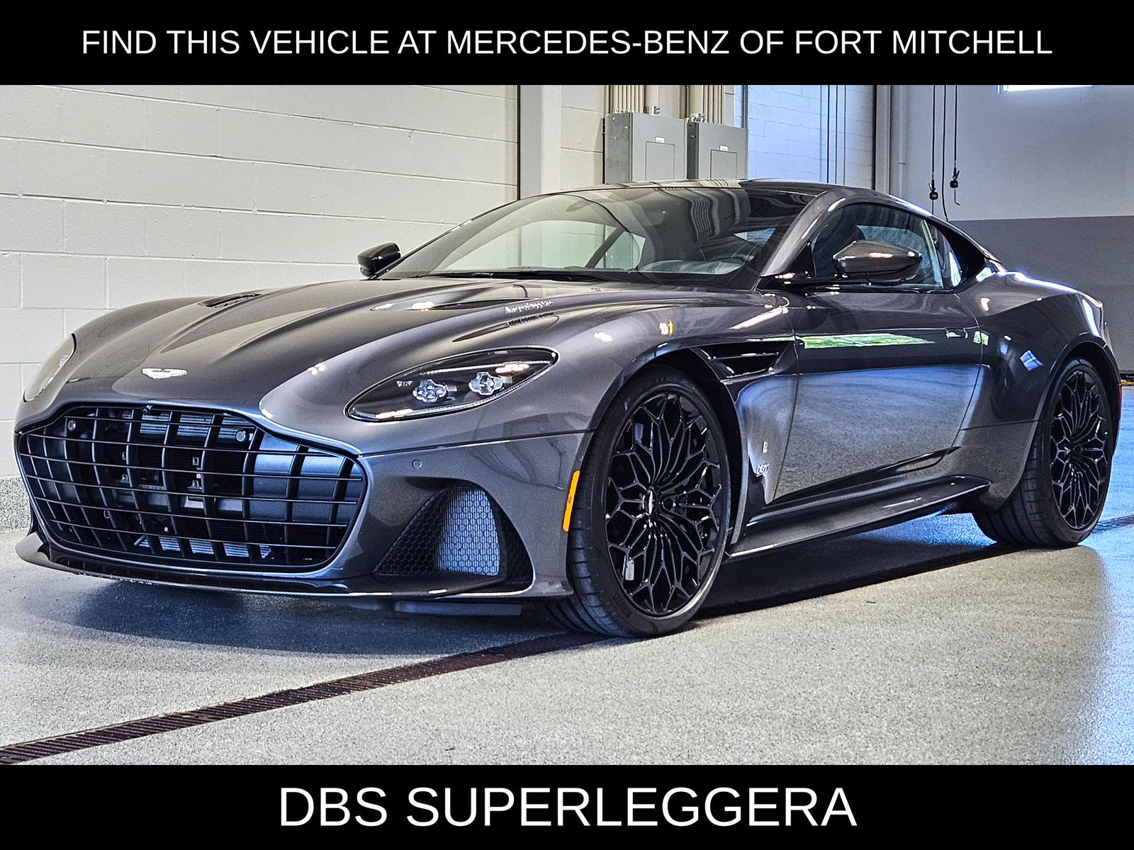 2021 Aston Martin DBS Superleggera 5.2 V12's photo