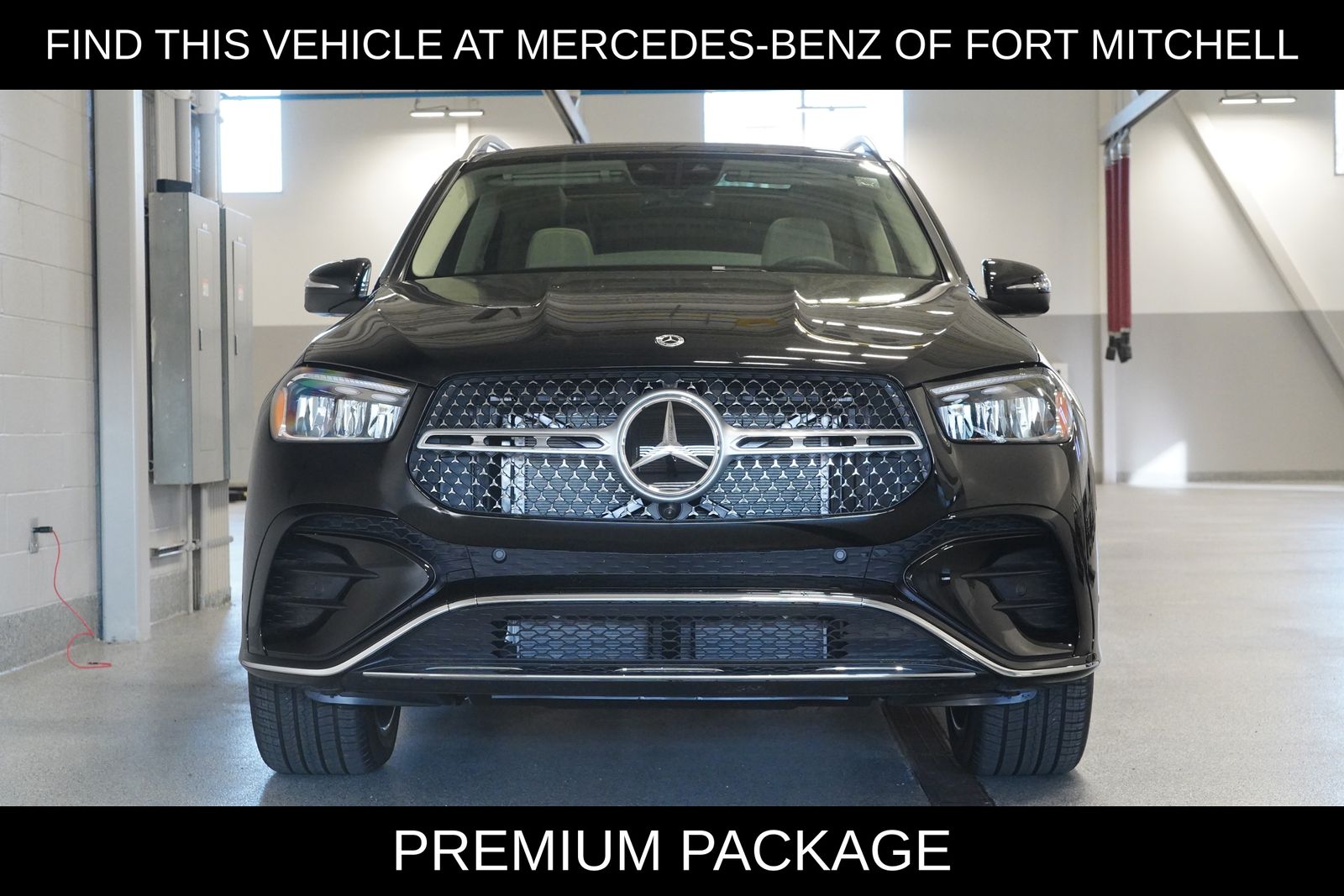 新品未使用　Mercedes Benz BRIEFING BUCKET L New 2026 Mercedes-Benz GLC GLC 300 4D Sport Utility in Central IL