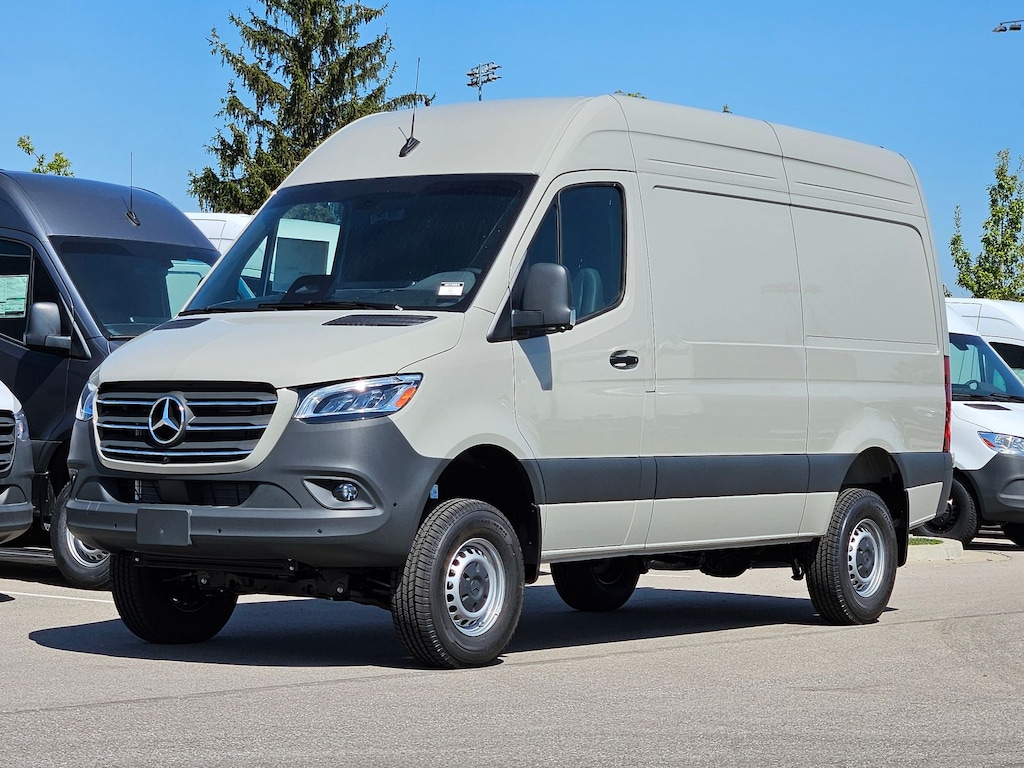 New 2025 Mercedes-Benz Sprinter 2500 Cargo 144 WB Van Cargo Van