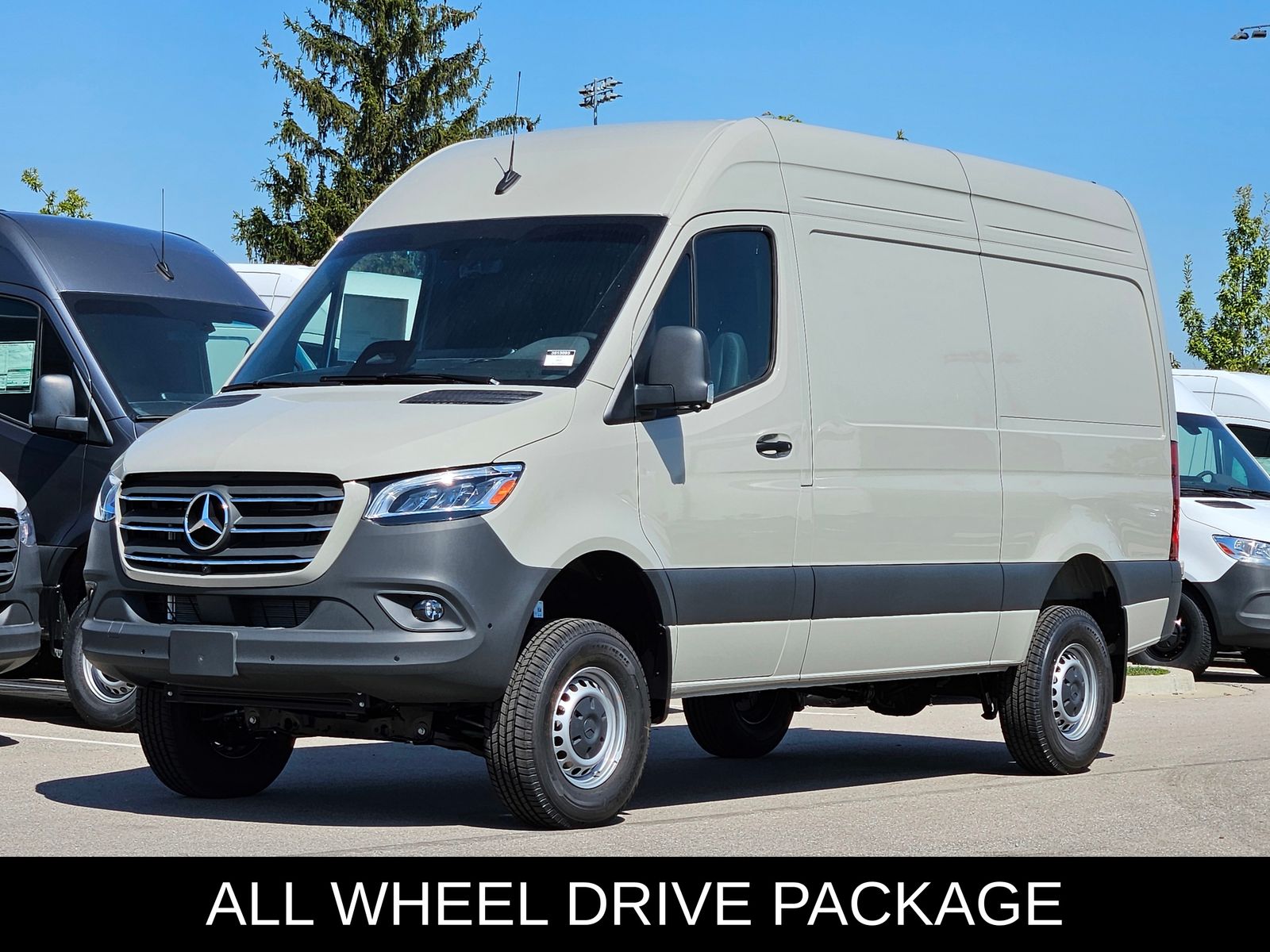 2025 Mercedes-Benz Sprinter Cargo Van Base's photo