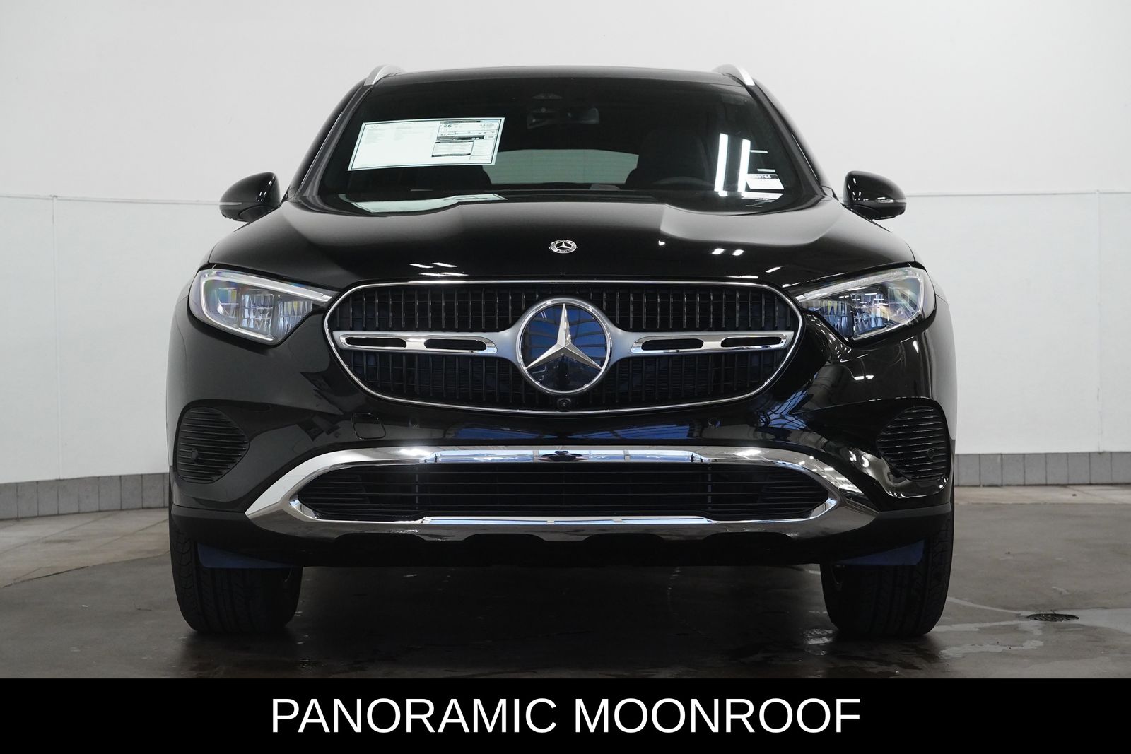2026 Mercedes Benz GLC 300 4MATIC photo 3