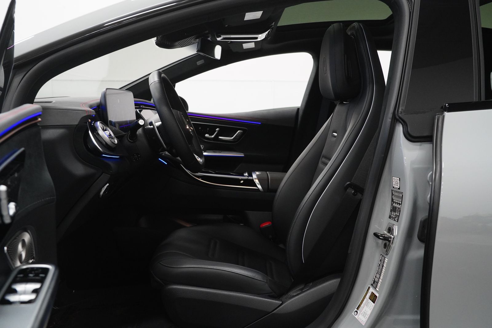 2023 Mercedes Benz EQE Sedan AMG photo 2