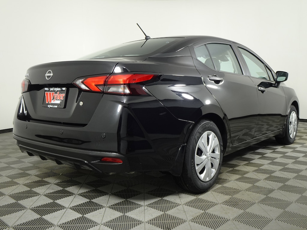 New 2025 Nissan Versa S Sedan