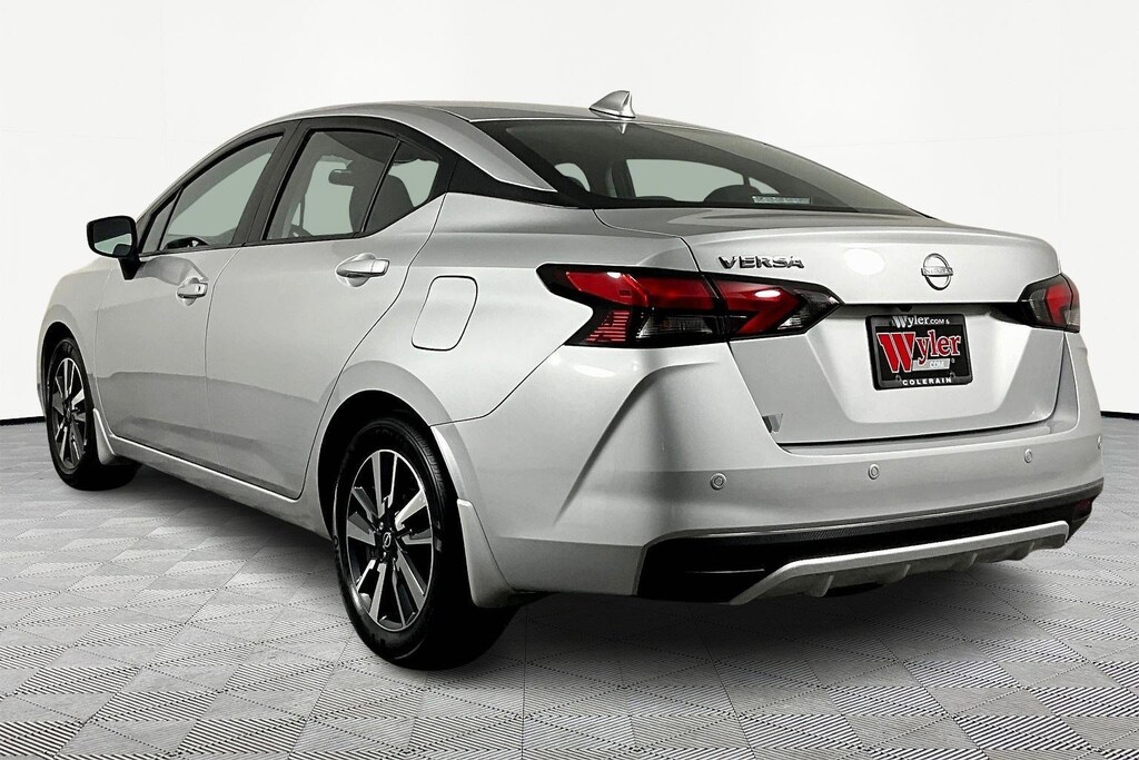 Certified 2025 Nissan Versa 1.6 SV Sedan