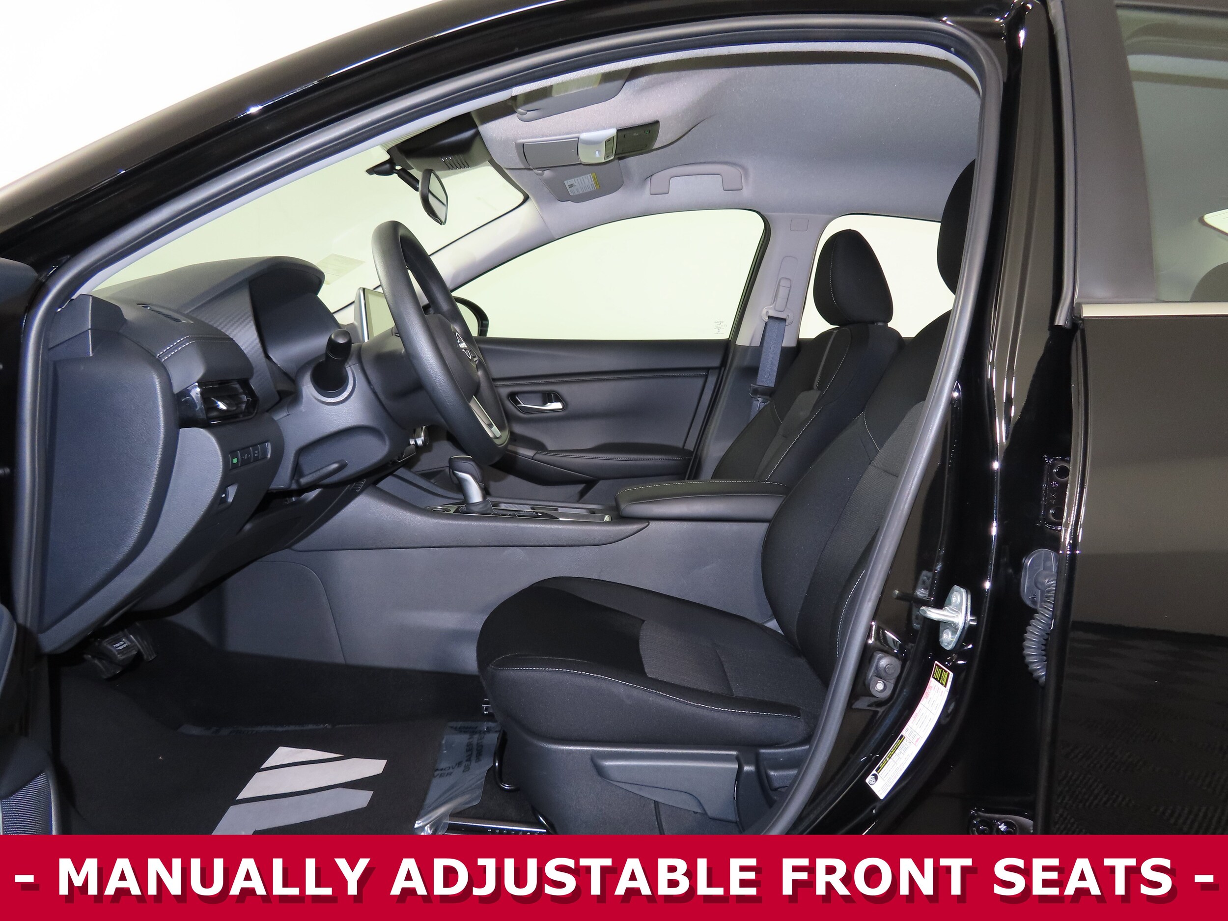 2025 Nissan Sentra SV photo 2