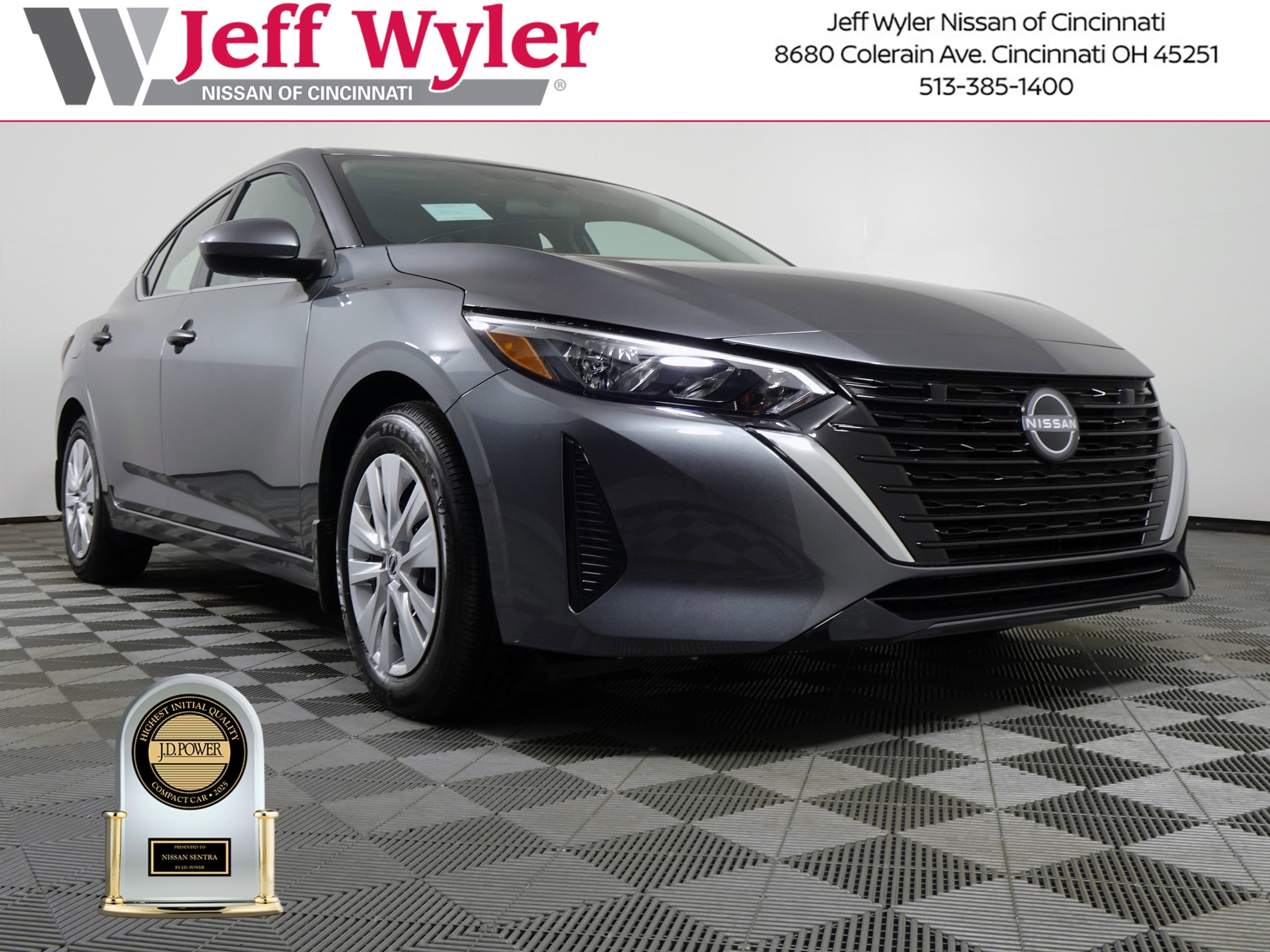 2025 Nissan Sentra S's photo