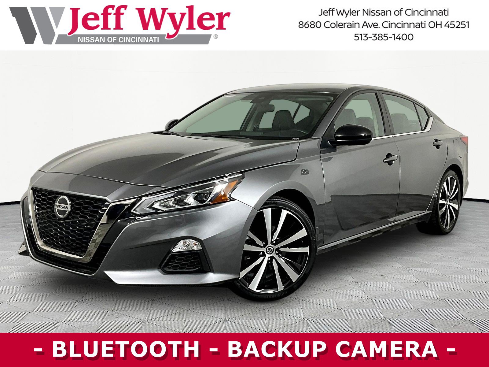 2022 Nissan Altima SR