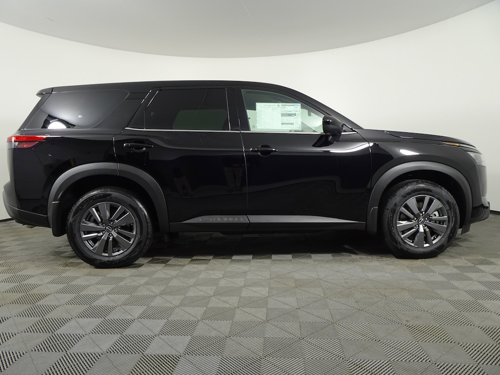 New 2025 Nissan Pathfinder S SUV