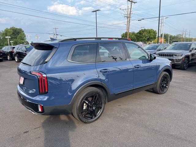 2025 Kia Telluride X-Line photo 2