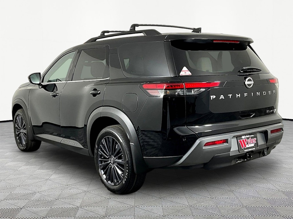 New 2026 Nissan Pathfinder SL SUV