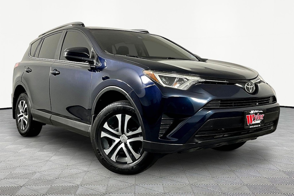 Used 2018 Toyota RAV4 LE SUV