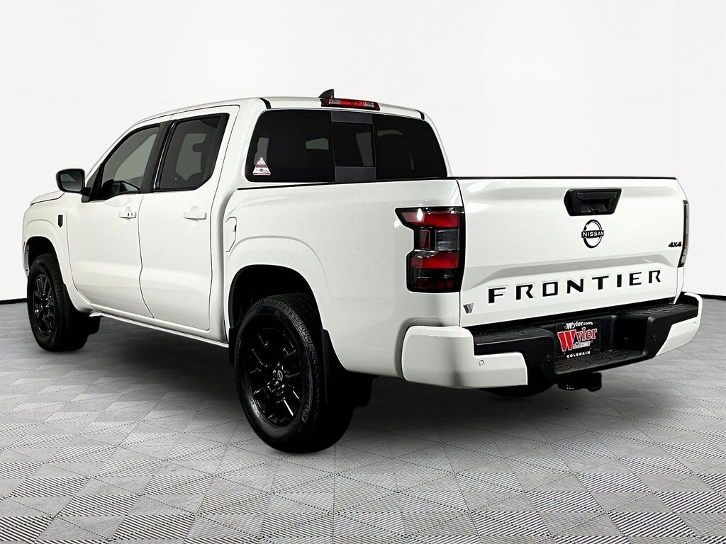 New 2026 Nissan Frontier SV Truck Crew Cab