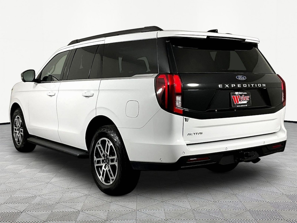 Used 2025 Ford Expedition Active SUV