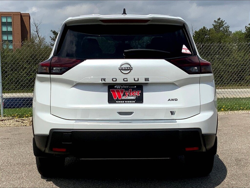 New 2026 Nissan Rogue SV SUV