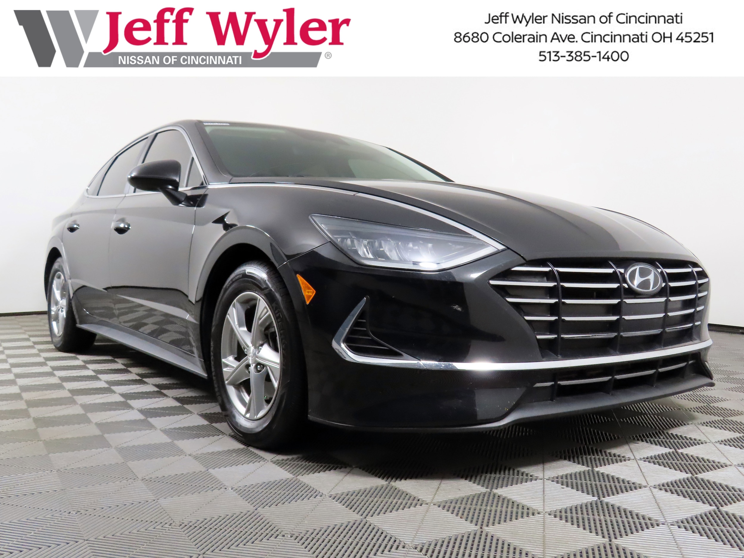 2022 Hyundai Sonata SE's photo