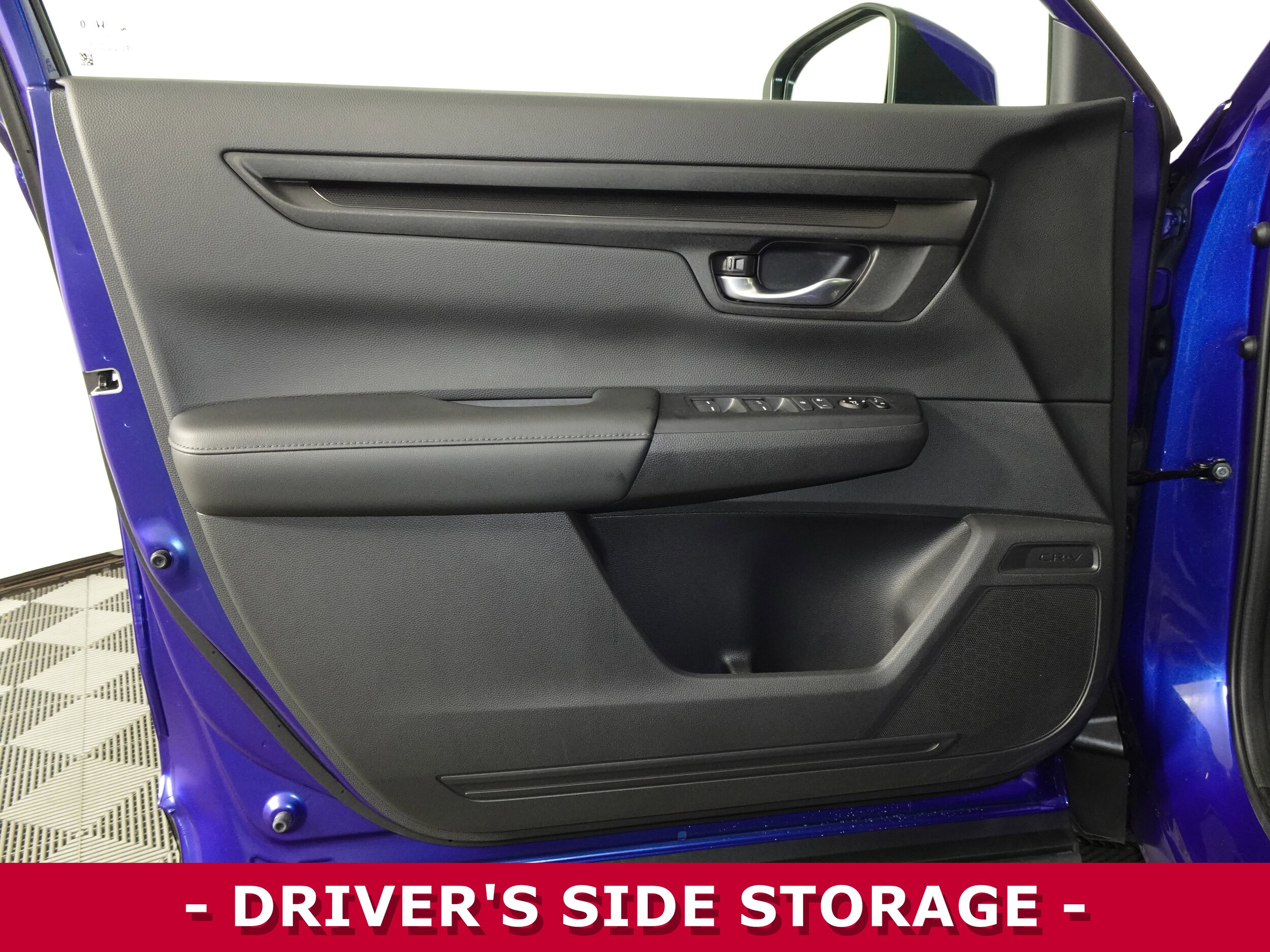 2025 Honda CR-V LX photo 4