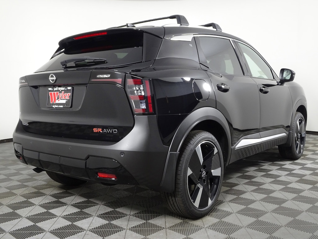 New 2026 Nissan Kicks SR SUV