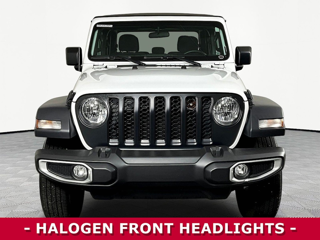Used 2023 Jeep Gladiator Sport Truck