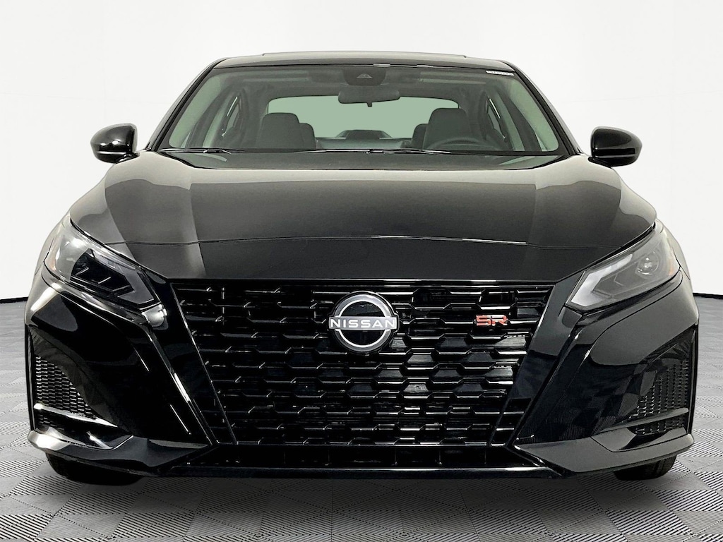 New 2026 Nissan Altima SR Sedan