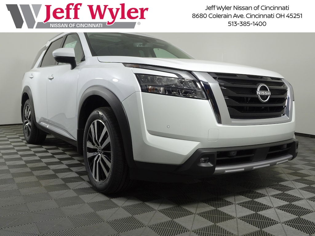 New 2025 Nissan Pathfinder Platinum SUV