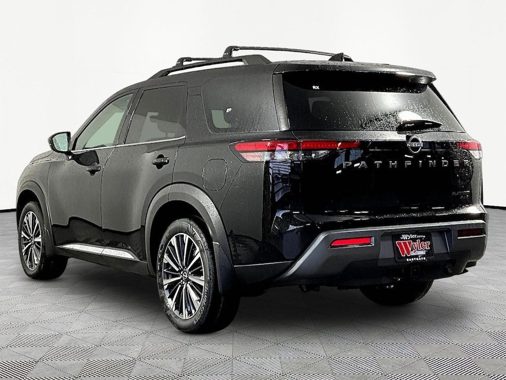 New 2026 Nissan Pathfinder Platinum SUV