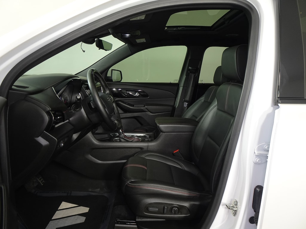 Used 2023 Chevrolet Traverse RS SUV