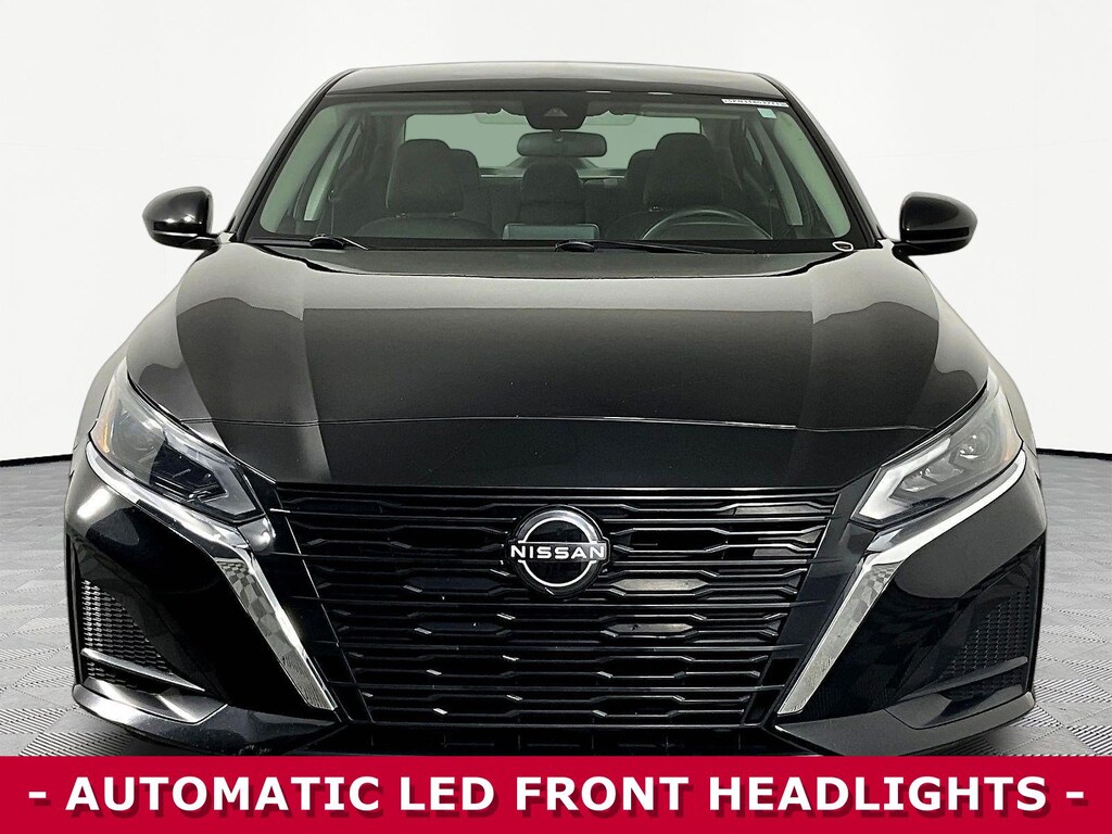 Used 2023 Nissan Altima 2.5 SV Sedan