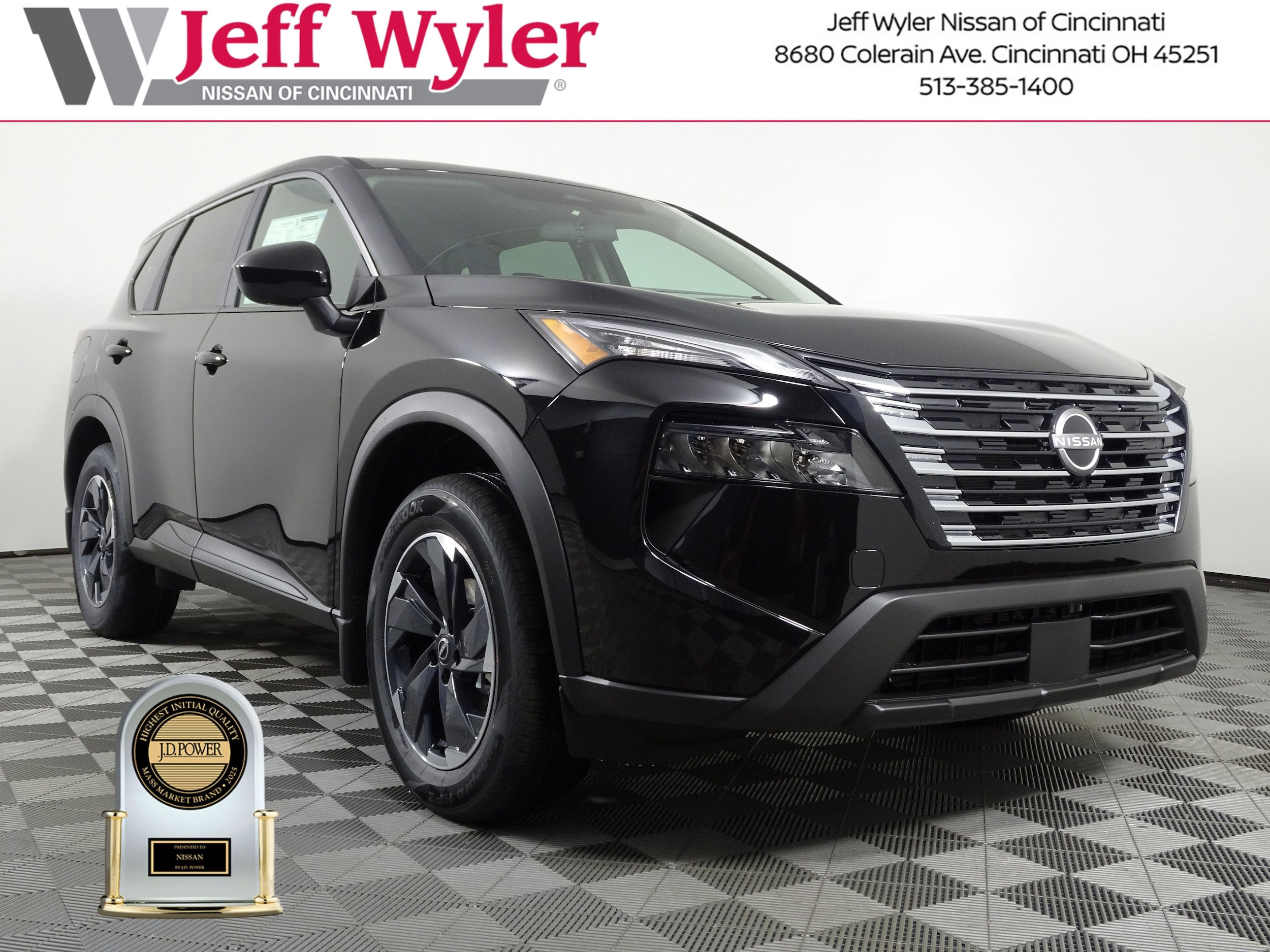 2026 Nissan Rogue SV's photo