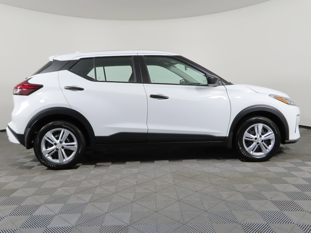 Certified 2025 Nissan Kicks Play S SUV