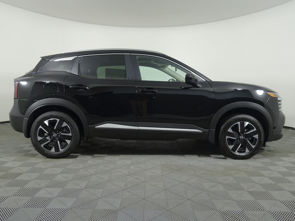 New 2026 Nissan Kicks SV SUV